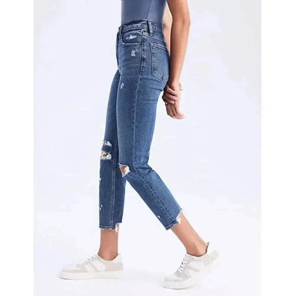 Abercrombie & Fitch The Mom High Rise Jeans Cropped Distressed Size 28/6 - Picture 1 of 7
